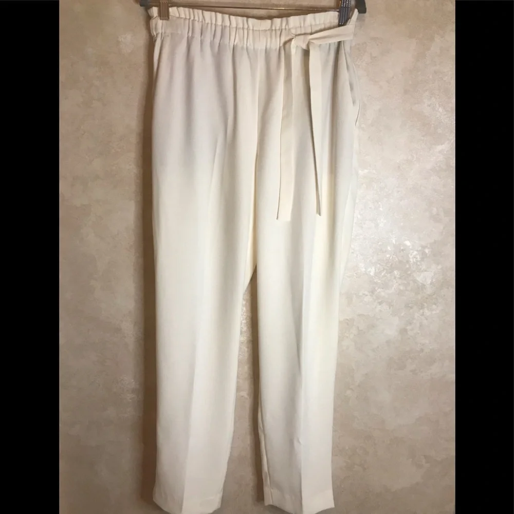 Express pants - Picture 1 of 3